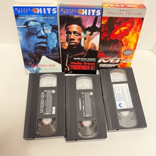 10 VHS Movies~Military~War~Suspense Thrillers~Bogart~Snipes~Fields~Pre-Owned - Picture 12 of 20