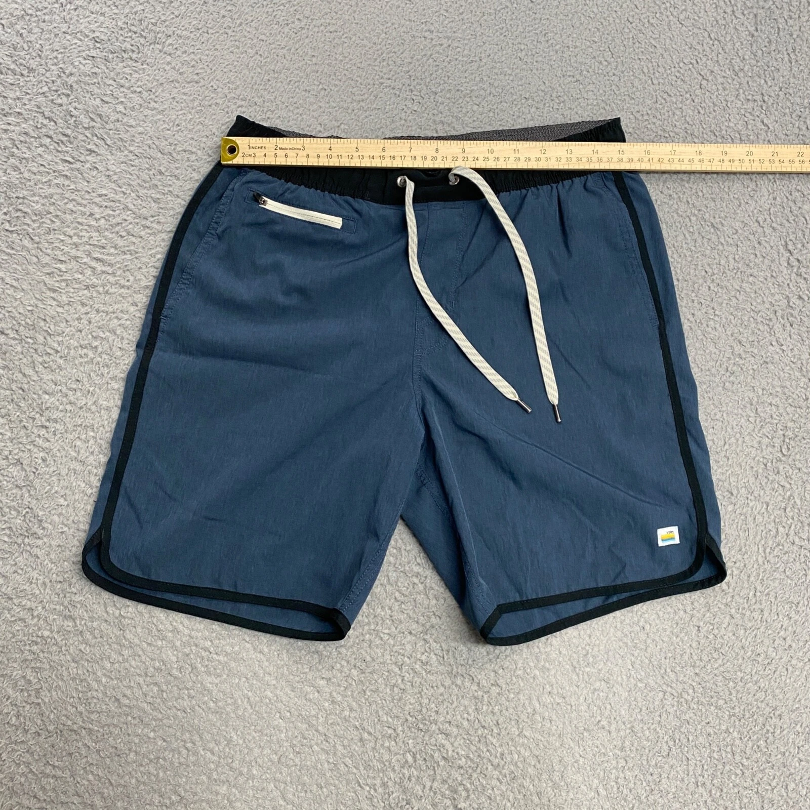 vuori banks cycled 4 way stretch gym performance shorts