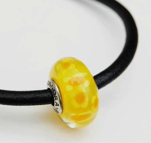 Gen. Pandora black Leather Bracelet w. oversized yellow Murano 590707-M retired - Picture 2 of 4