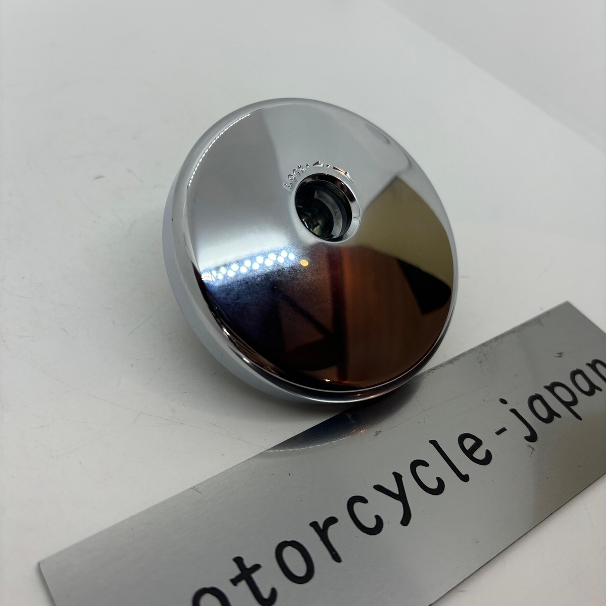 デバイスワークス GENUINE NEW 2000 - 2021 KAWASAKI VULCAN FUEL TANK CAP 51049-0003