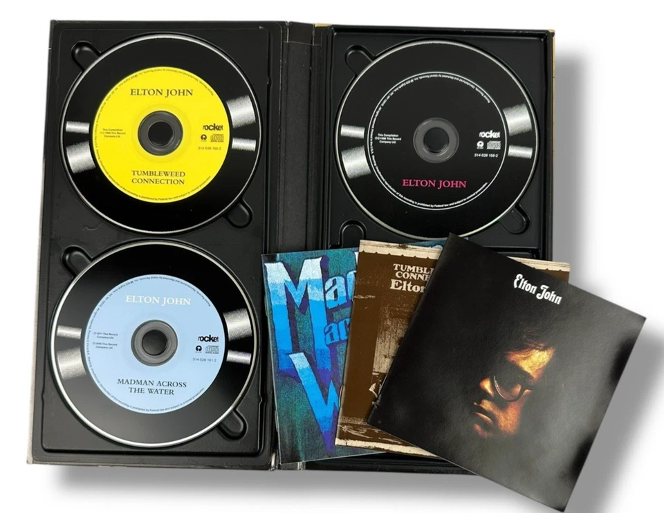 Elton John Chronicles 3 Classic Albums CD Set 2005 Island Records Box Set Foto 2 de 4