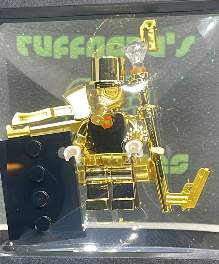NEW CHROME DOME CUSTOMS Vac-Metal LEGO MR. GOLD Apocalypse Version