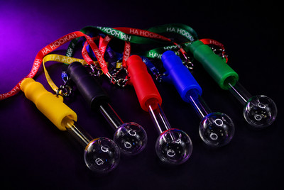 Glass Pipe 11cm / 4.3  with Silicone Grip & Lanyard   Portable Glass Hand Pipe