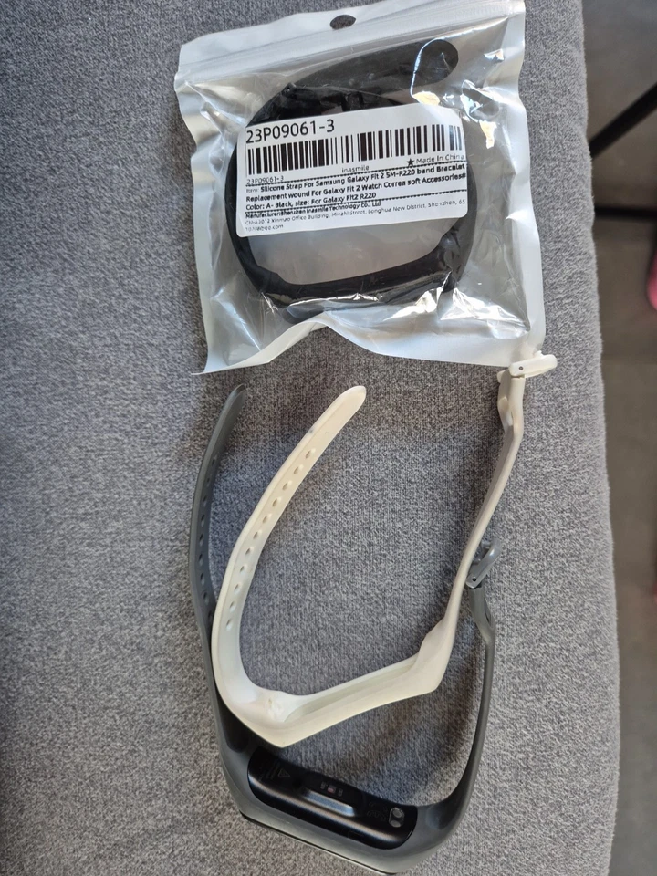 Samsung Galaxy FIT2 fitness activity tracker Con Cinturini - Immagine 2 di 3