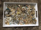 Huge Lot Of Vintage Costume Jewellery From The Williams Estate - Lot 6