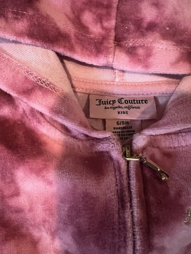 Juicy Couture Baby Girls Velour Sweatsuit Jumpsuit Pink Tie Dye Hooded 6-9 Mths - Picture 3 of 9