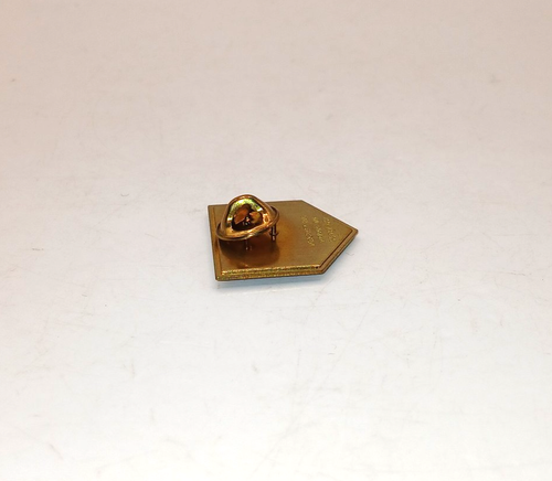 Atlanta Braves Baseball Lapel Pin Wincraft Inc. Winona MN USA Shield Gold Tone - Picture 5 of 8