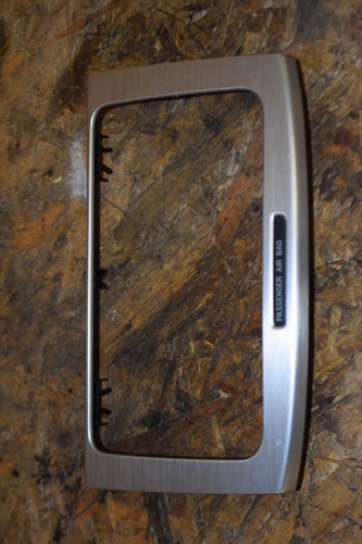 Original VW Passat 3C 3C0858069AG  Blende Radio Alu Verkleidung