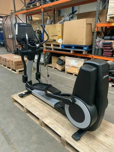 Life Fitness Cardio Machines with Heart Rate Monitor