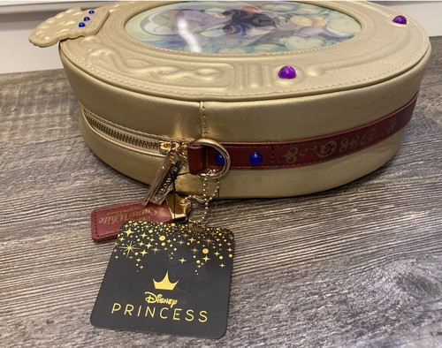 Disney Bioworld Snow White MAGIC MIRROR 3D CROSSBODY BAG Purse w/Tags - Picture 9 of 15