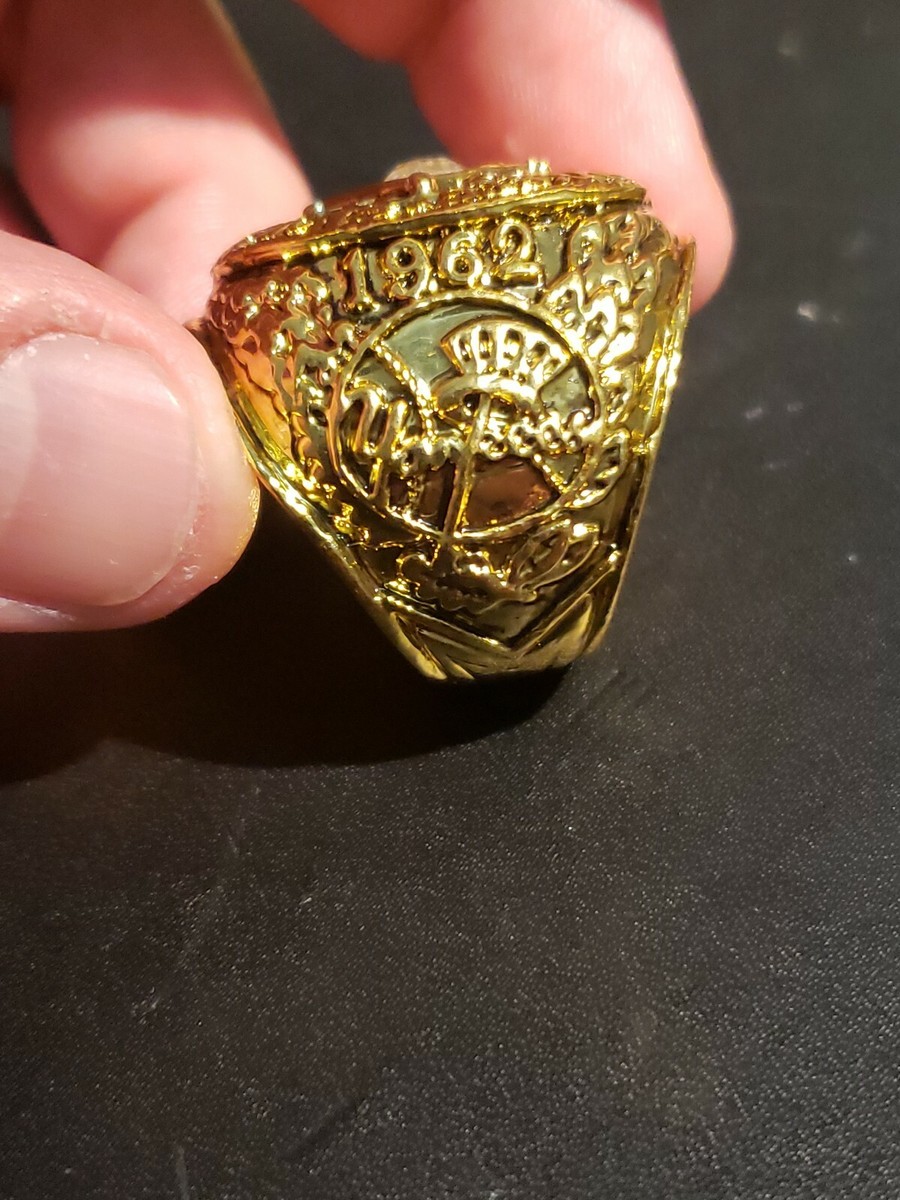 1962 New York Yankees Championship Replica World Series Ring Size