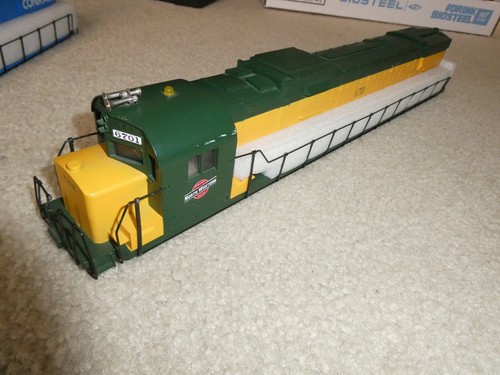 Carrocería locomotora diésel Weaver escala O Chicago NW 6701 con moldura 17" de largo | Zustand: New