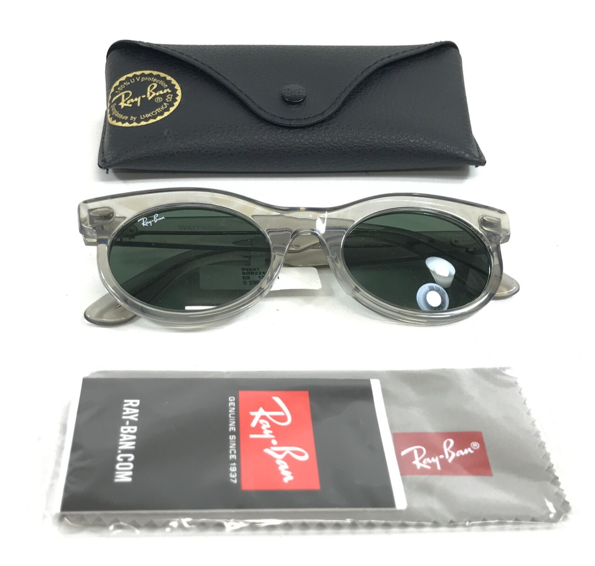 Ray-Ban Wayferers, only worn once, comes with case and dust rag Ray-Ban RB4105 FOLDING WAYFARER Sunglasses - main image 3