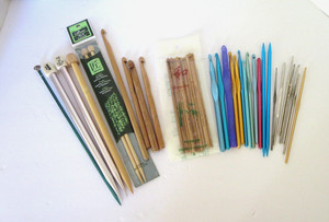 Mixed Lot 39 Crochet Hooks Knitting Needles Aluminum and Bamboo Assorted Sizes