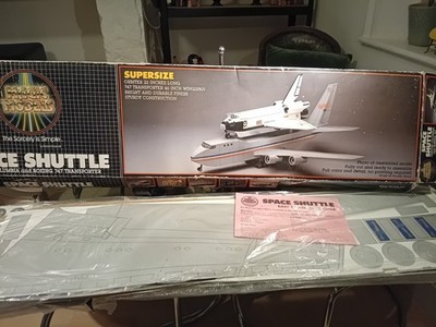 Space Shuttle Modell großer Orbiter Columbia & Boeing 747 NEW OLD STOCK VON 1985