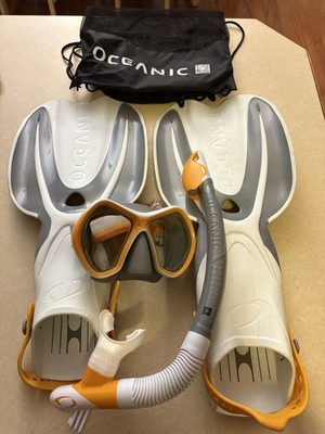 Oceanic Adult Snorkeling Set Men s 9-13 Mask, Dry-Top Snorkel,Fins + Carry Bag