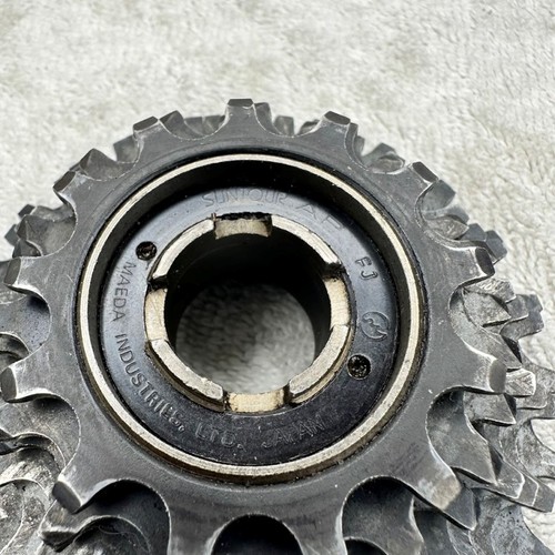Suntour AP Freewheel | 7 Speed 13-24T | 4 Prong MTB Road | Black - Picture 2 of 4