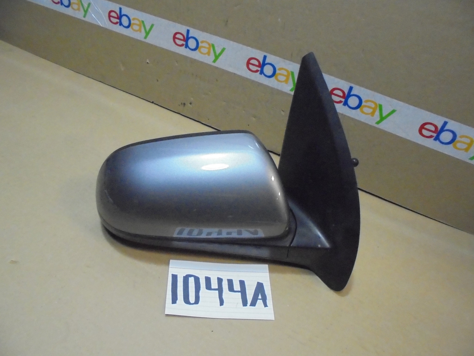 07 08 09 10 11 Aveo PASSENGER side Mirror Manual Used Gray Color #1044-A