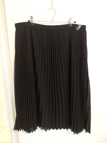 Autograph SIZE 14 16  Black Permanent Press Pleated Skirt...NEW   ** - Picture 1 of 5