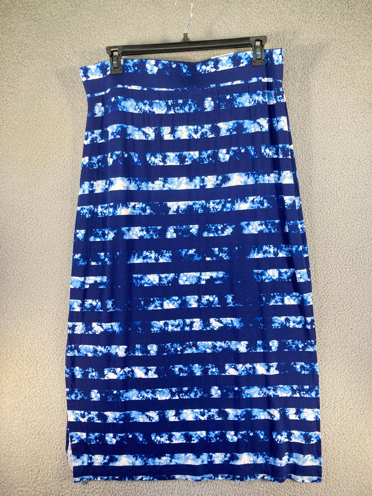 Picture 1 of 12