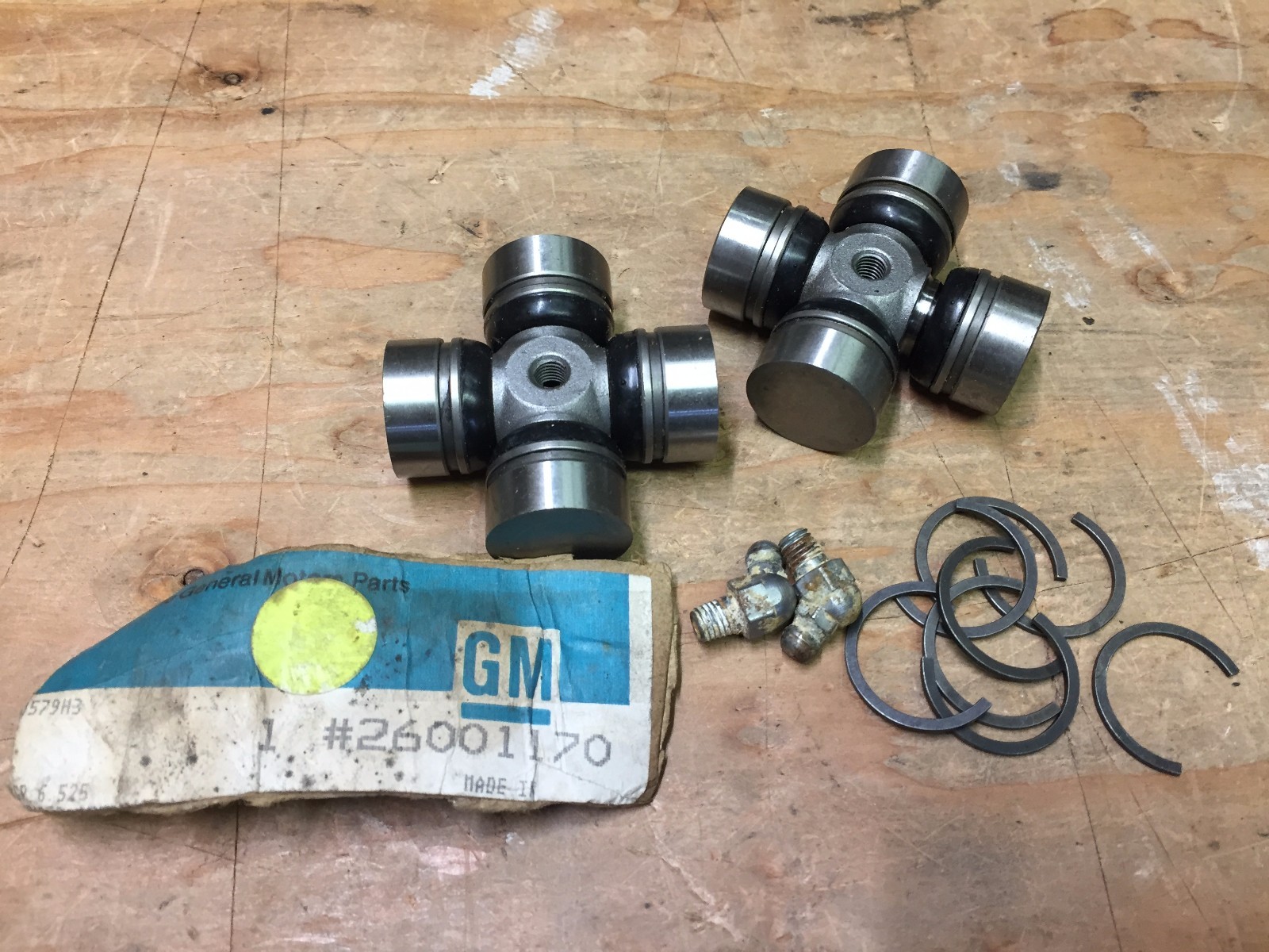 NOS GENUINE GM UNIVERSAL JOINTS 2 PCS 26001170 | eBay