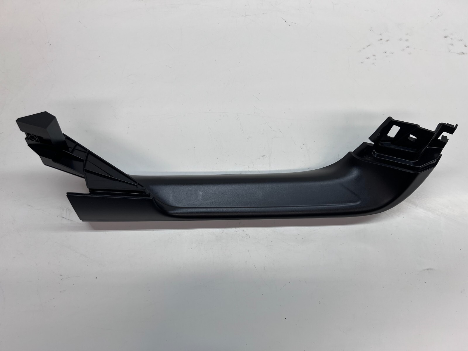 BENTLEY BENTAYGA REAR LID TRIM PANEL OEM 36A867607F