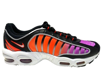 Size 10 - Nike Air Max Tailwind 4 black white bright crimson AQ27-002 RARE!