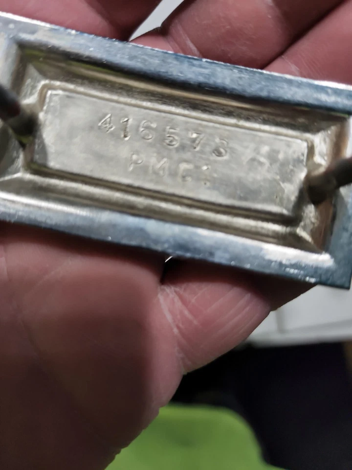 Nuevo de Lote Antiguo 1974-79 Oldsmobile Cutlass Supreme D88 Cubierta de Rueda Emblema Central GM # 416573 Foto 4 de 4