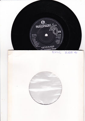 7''- The Amoury Show - Castles in Spain ---