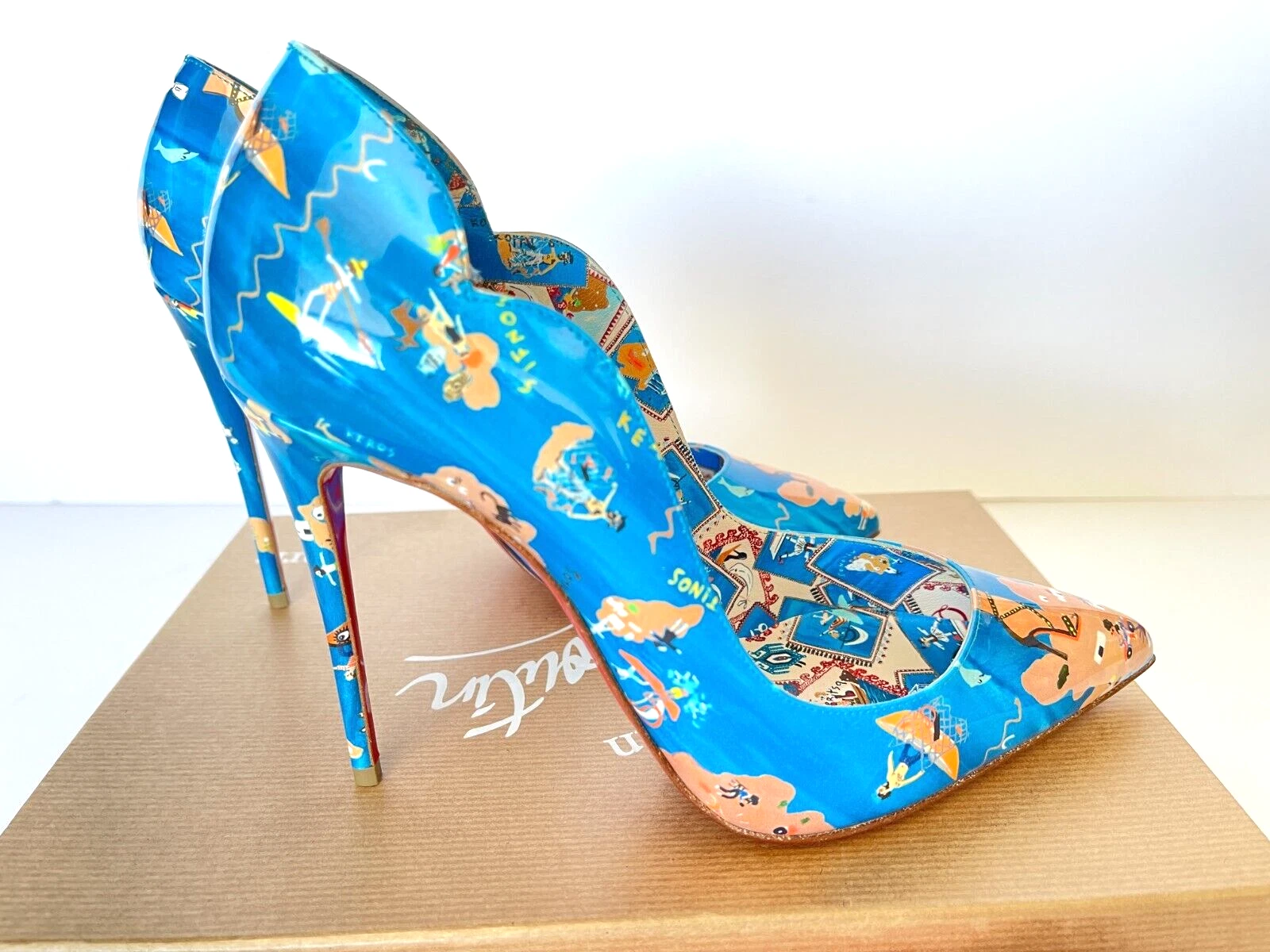 Christian Louboutin — Christian Louboutin Hot Chick 100 Loubi Odissey Patent Red Sole Pump 38.5/US 8.5