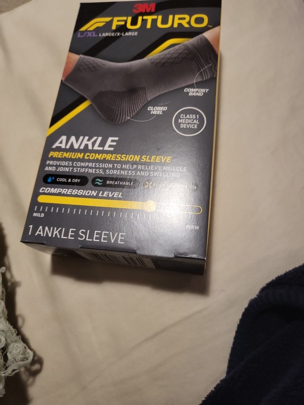 3M Futurpo Ankle Premium Compression Sleeve, NIB