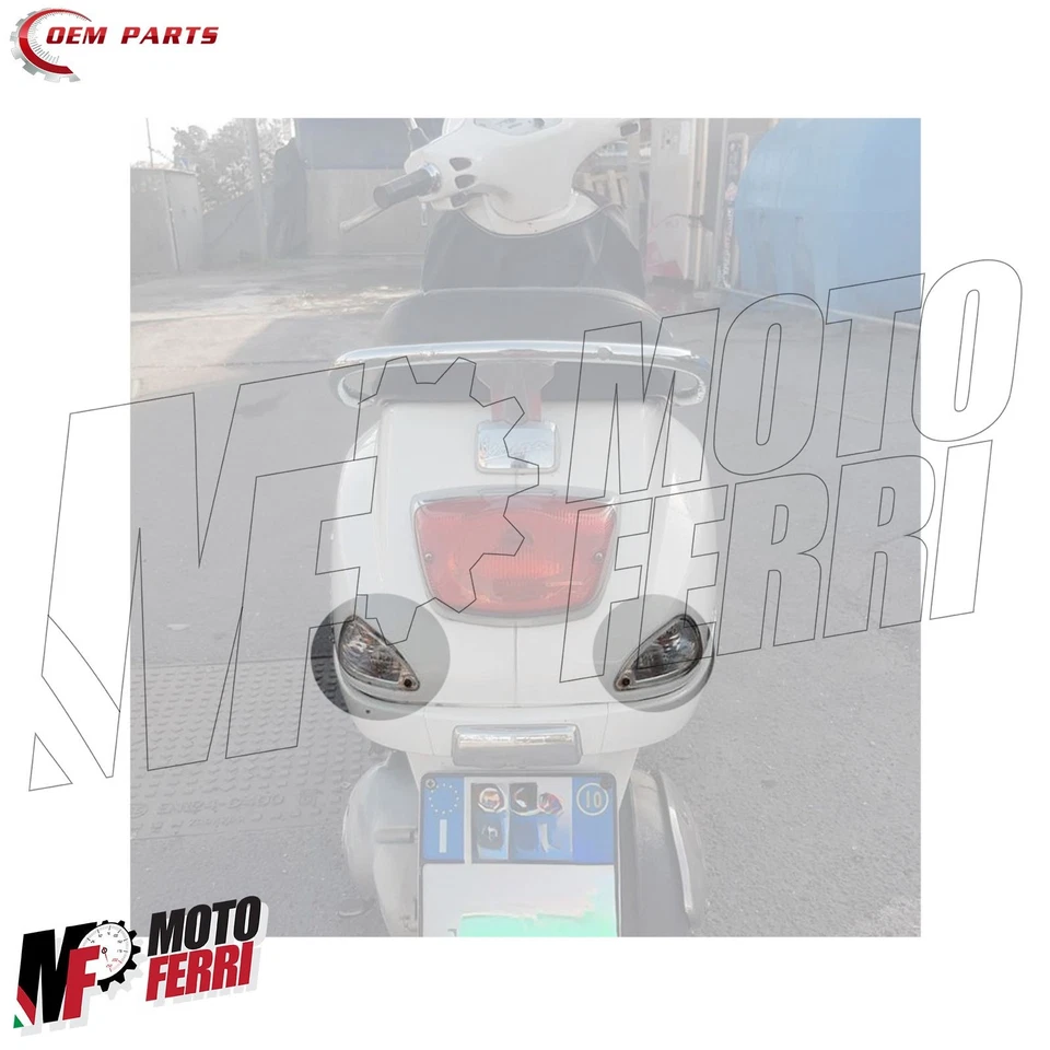 Coppia Frecce Fanalini Posteriori Piaggio Vespa LX LXV S 50 125 150 2T 4T MF9493 - Immagine 2 di 4