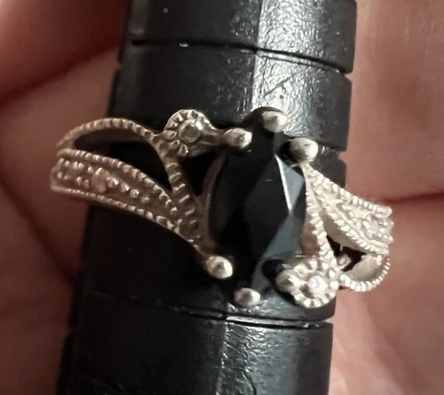 Vintage Signed 925 Sterling Silver AVON Black Onyx Ring Size 5