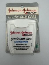 Johnson  Johnson Reach Gentle Gum Care Fluoride Woven Floss 50 Yd Sealed NIP
