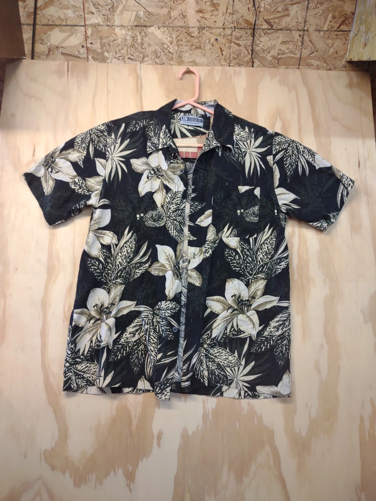 Vintage Untied Shirt Mens Lg Silk Black Yellow Sh Sleeve Button Hawaiian Floral