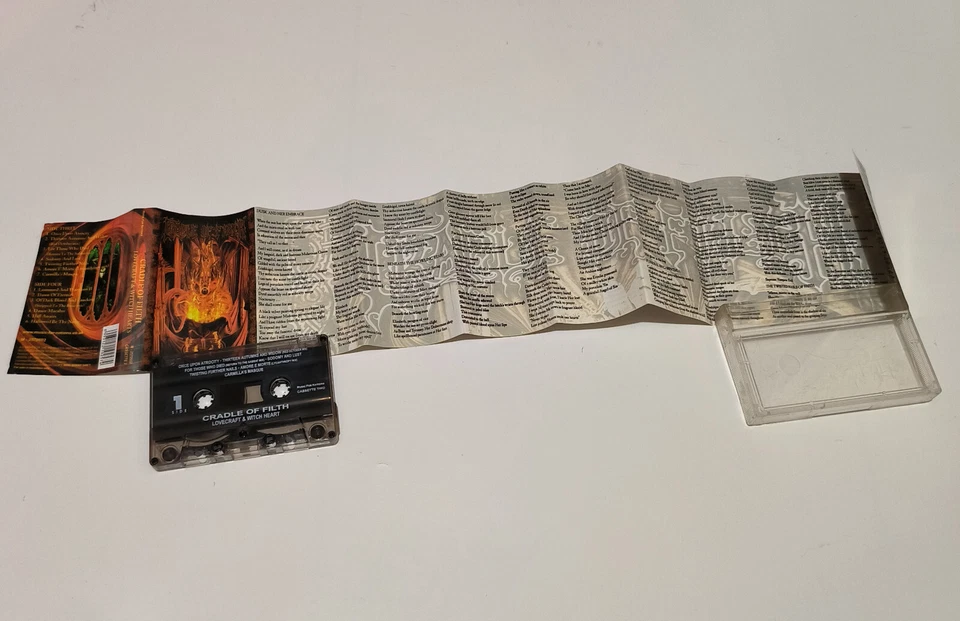 Cradle of Filth - Lovecraft & Witch Hearts 2002 - indonesia 2X tapes ORIGINAL - Image 2 of 4