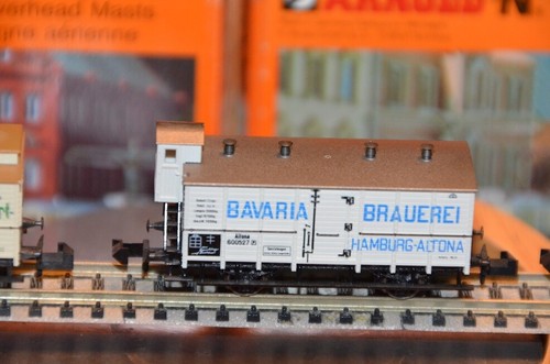 Minitrix N 13434 Wärmeschutzwagen mit Brhs, 2-achsig, weiß ´Bavaria Brauerei´ | Condition: Neu