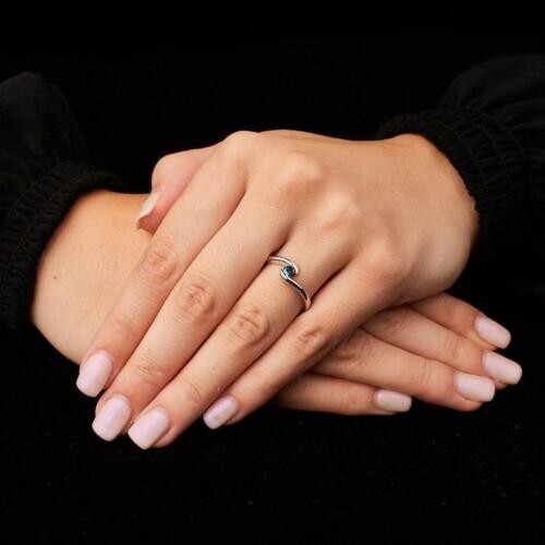A Gorgeous 2.25 ct Blue Lab Created Diamond Ring With Great Shine & Luster AAA - Picture 5 of 6
