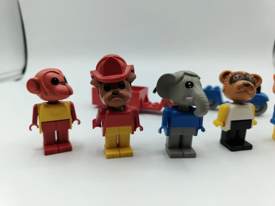 LEGO Figuras Fabuland Vintage Años 80 x7 - 2 Vehículos Cámara y Sombrero Foto 2 de 4