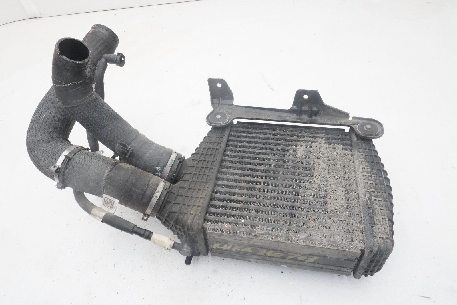 Maserati Levante Trofeo 2019 Right Intercooler P/N 670103670
