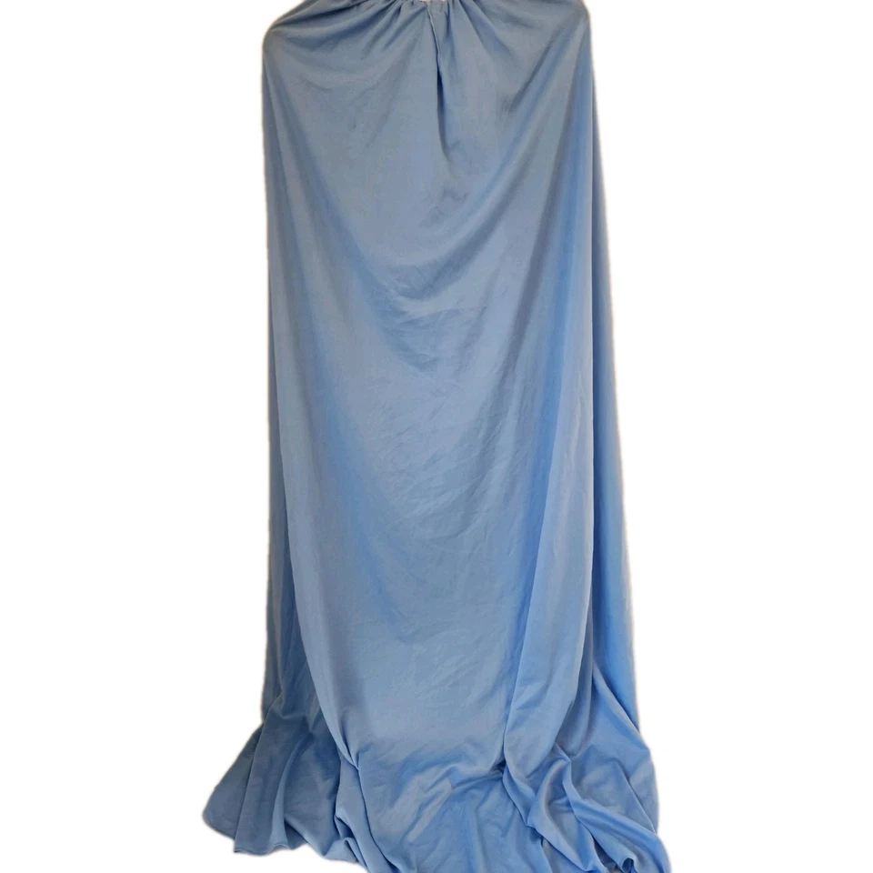 Mary Custome talla M color azul y blanco Foto 2 de 2