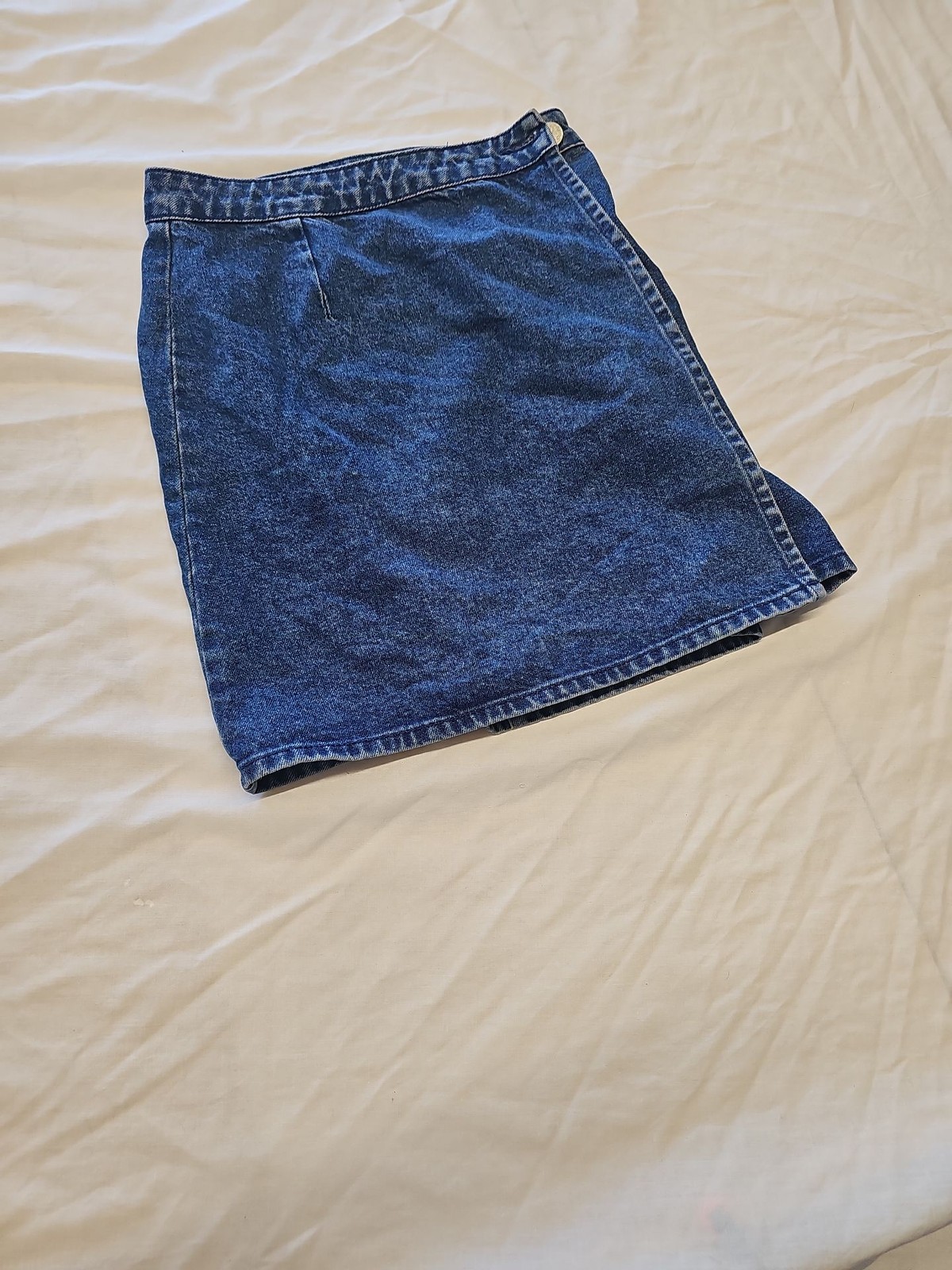 ASOS Denim Mini Skirt in Mid Blue Wash uk8 CC942 image 2
