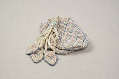 Vintage French-Made ''Saks Fifth Avenue'' Art Deco Reticule Beaded Purse 1920-1940