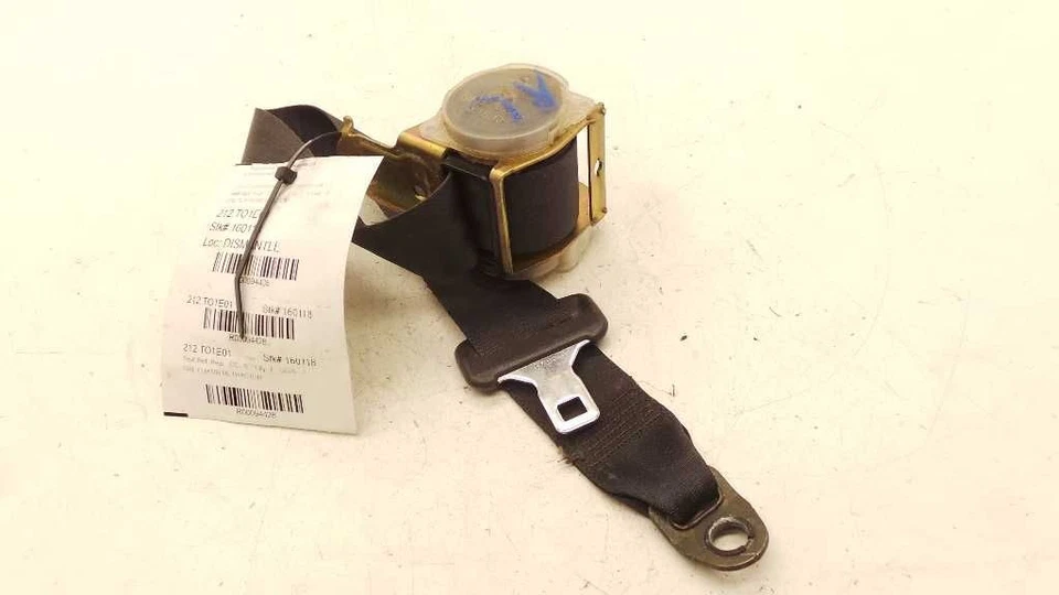 00 01 02 03 04 05 MONTAJE CINTURÓN SEGURIDAD TRASERO LADO CONDUCTOR TOYOTA ECHO  Foto 3 de 4