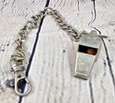 Silbato vintage The Acme Thunderer hecho en Inglaterra latón niquelado con cadena