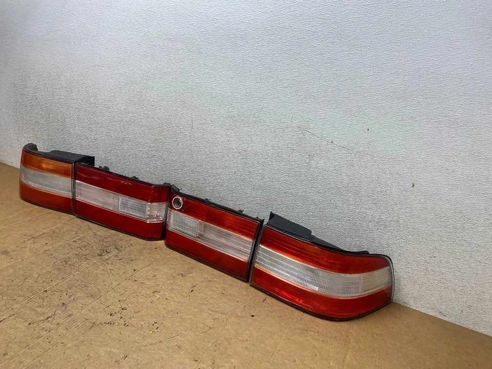 1990 to 1994 Lexus LS400 Left+Right Set JDM Red Clear Tail Lights t5021 DG - Image 2 of 4
