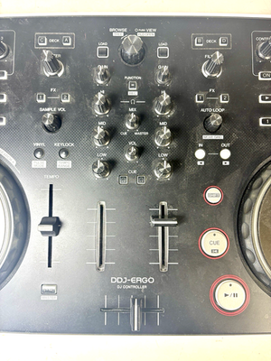 Pioneer DDJ-ERGO-V DJ Controller 2-Channel USB MIDI Serato Traktor