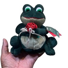 New Vintage RUSS Berrie FROLIC Green Frog Toad 6 Plush Stuffed Animal RARE