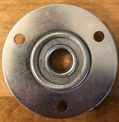 BRINLY-HARDY R-2289 SER SWEEPER BEARING RETAINER - DEERE LPSTS42JD