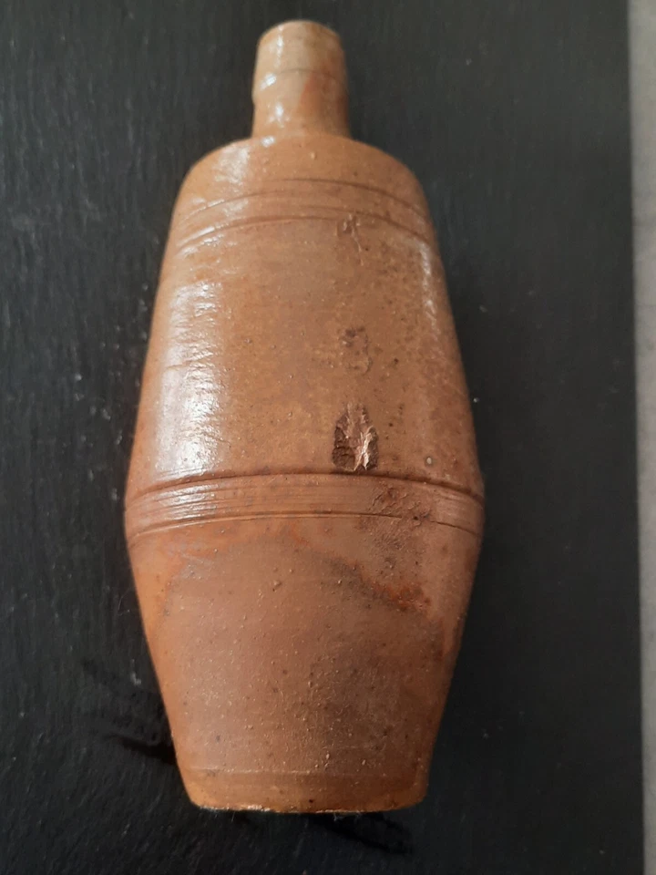 GRANDE BOUTEILLE EN GRES VERNISSE HAUTEUR 23 CM - Photo 4/4